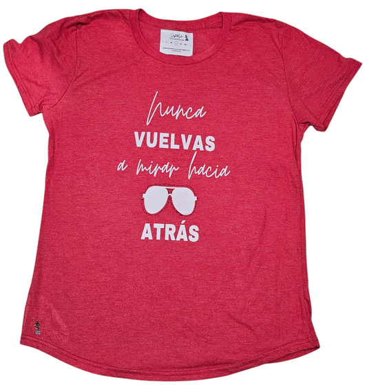 Nunca vuelvas a mirar a hacia atras, woman's fitted shirt great for you or a gift  a unique shirt featuring intricate stitching details, adding a touch of texture to a classic design.